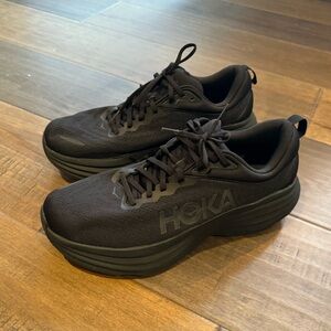 Like new pair of all black, men’s Hoka One One Bondi 8 shoes in Men’s size 12.